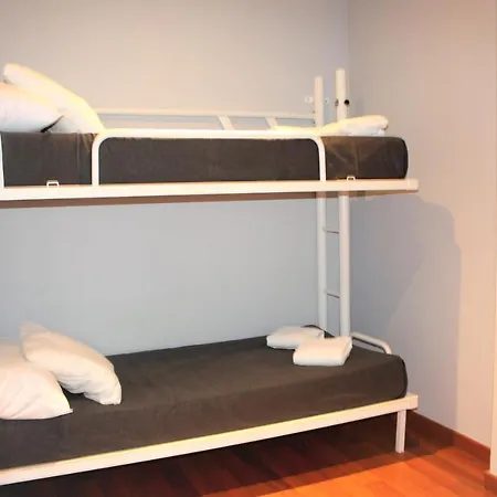 Alguera Hola Apartman *